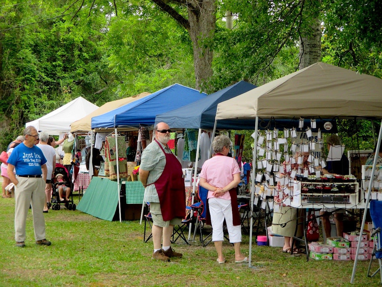 The Laurel Hill Art Festival is a great mix of art, food, live music, demonstrations, and other family-friendly activities.