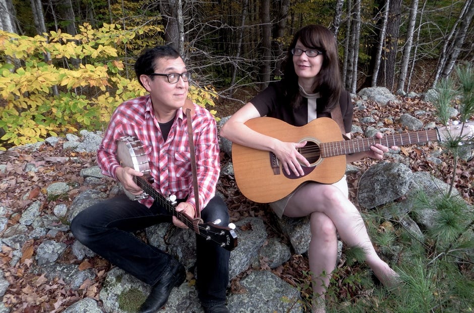 Hungrytown duo Ken Anderson and Rebecca Hall will perform at the Fort Walton and Crestview public libraries in January. Special to the News Bulletin