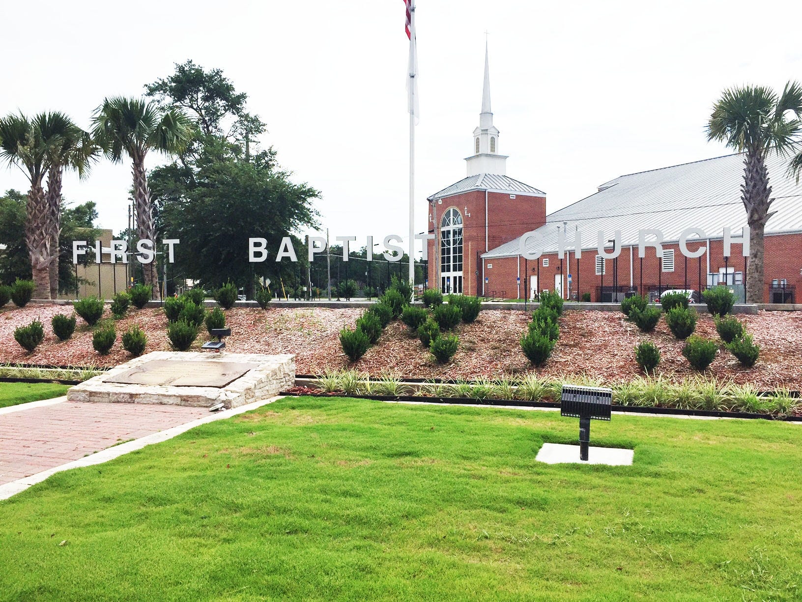 The "lettered" sign outside of the First Baptist Church in Crestview. [GENEIVEVE DiNATALE | NEWS BULLETIN]