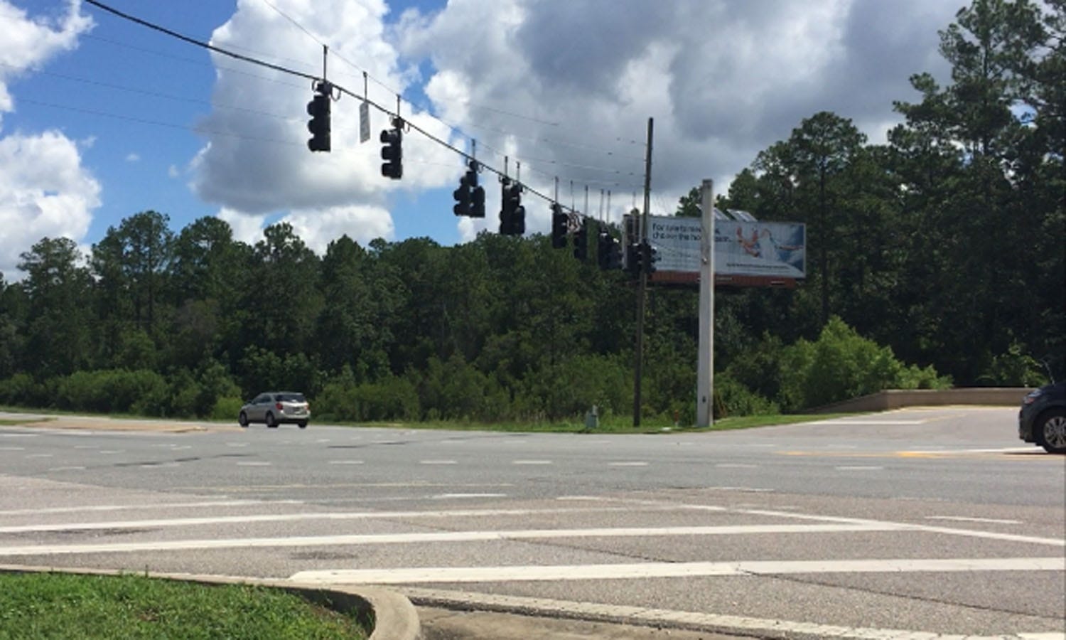State Road 85, in front of the Tom Thumb gas station, intersects with PJ Adams Parkway. [GENEVIEVE DiNATALE | NEWS BULLETIN]