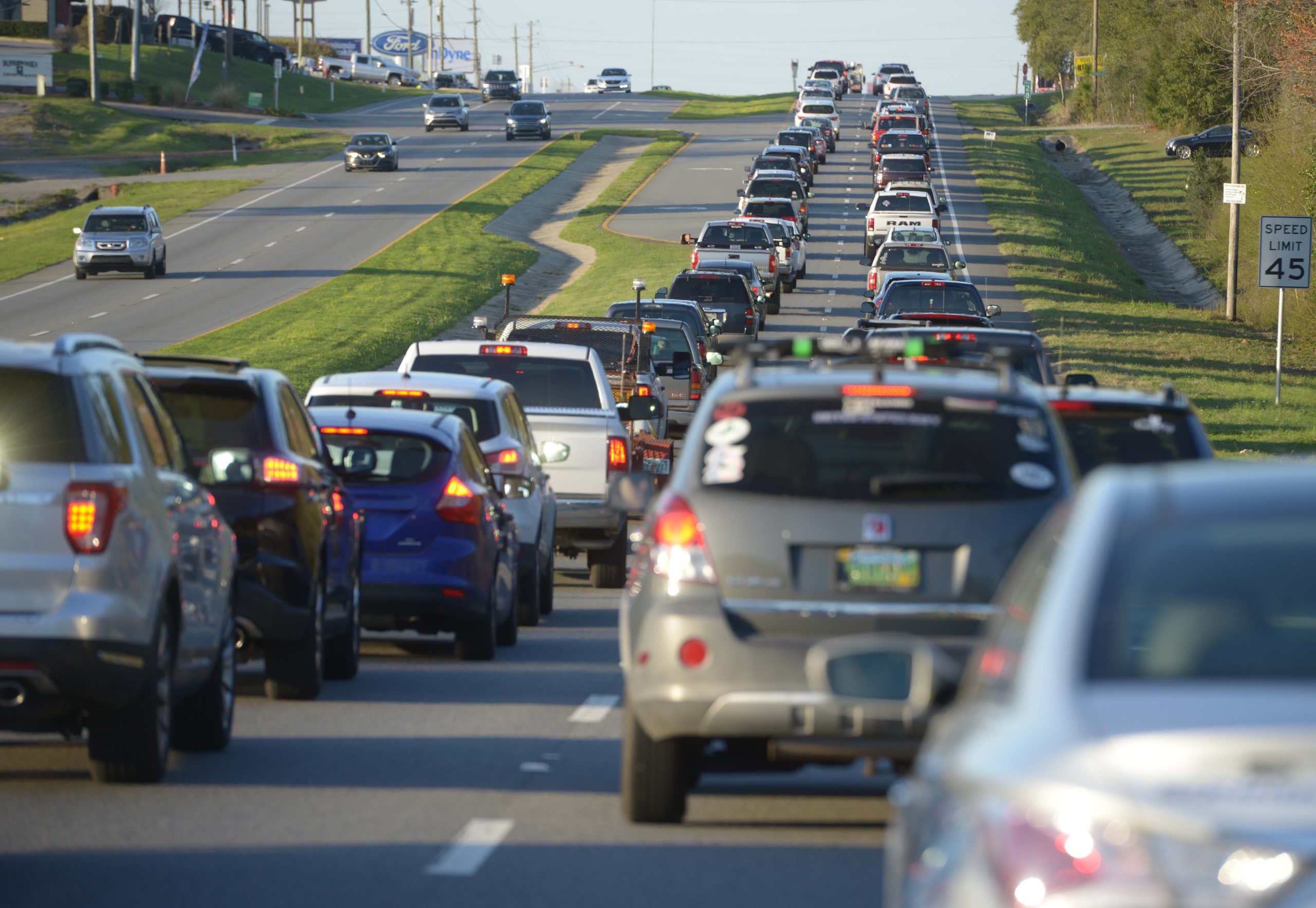Northbound traffic on State Road 85 in Crestview backs up on a weekday evening. [NICK TOMECEK/DAILY NEWS]