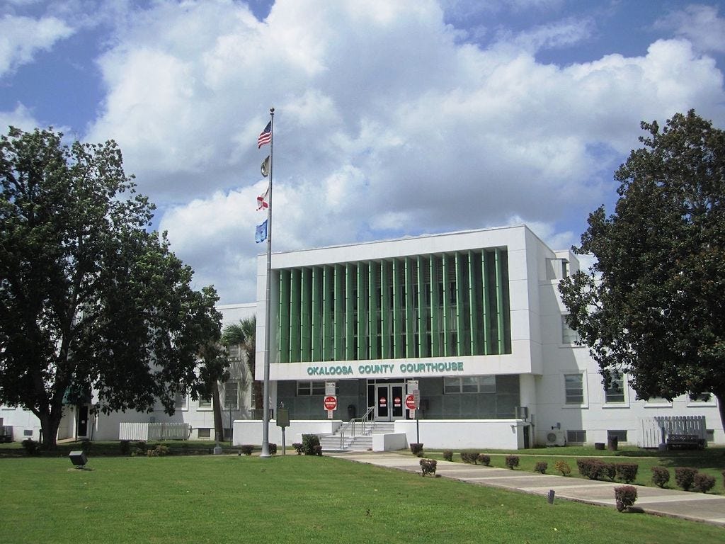 The 1950s Crestview courthouse is slated for demolition following a 4-1 decision Tuesday by the Board of County Commissioners to build a new $21 million courthouse on the site.