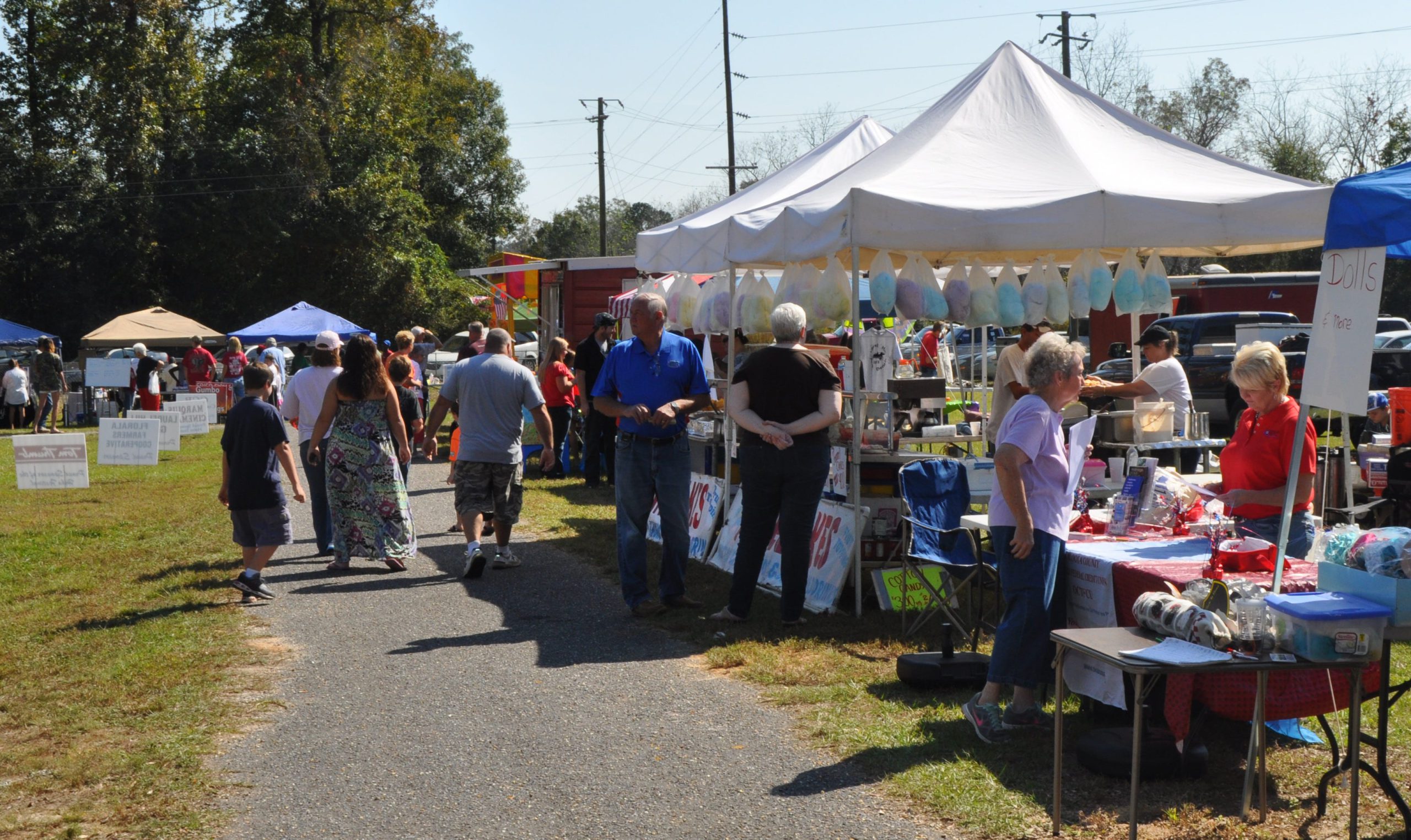 The Laurel Hill Hobo Festival Committee seeks vendors for this year’s event, scheduled for Oct. 4 at Gene Clary Park.