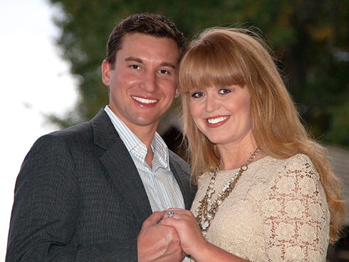 Tiffani Stephens and Stephen Schmidt will marry on April 20 in Crestview.