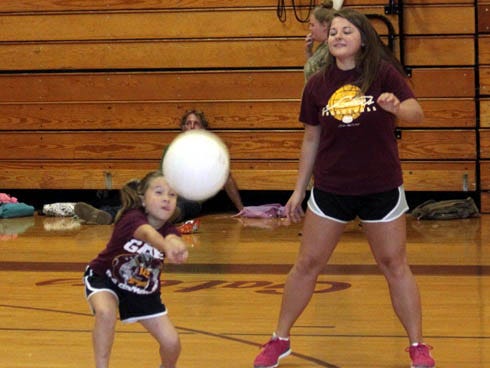 Volleyball camp attendance surpasses expectations | Crestview News Bulletin