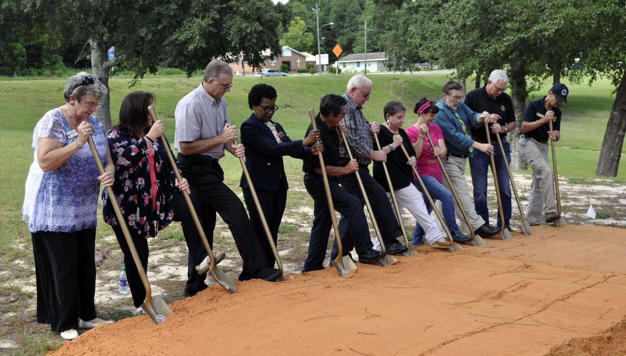 Crestview celebrates first 'Bark Park' at groundbreaking ceremony