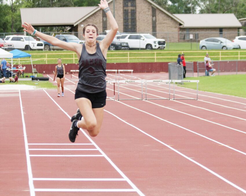 Baker track prepares for district meet Crestview News Bulletin