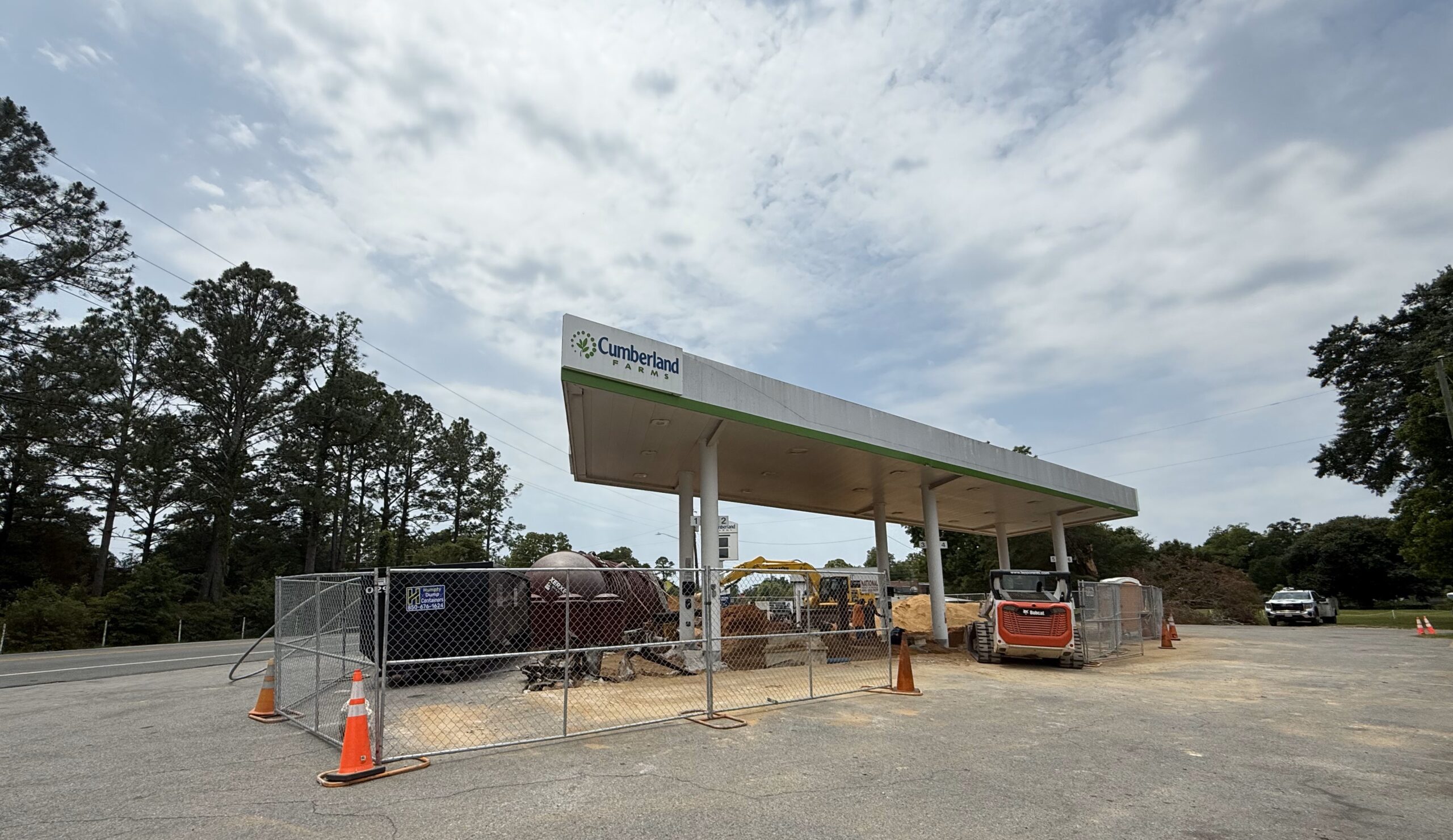 Fuel tank project continues at Laurel Hill’s only gas station